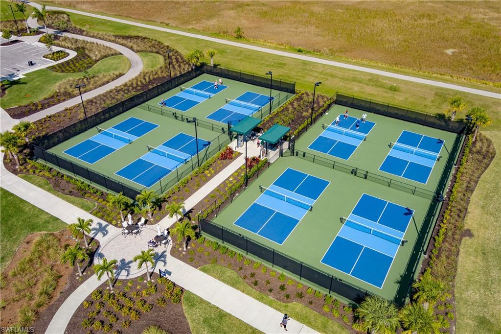 ESPLANADE LAKE CLUB - Residential Lease