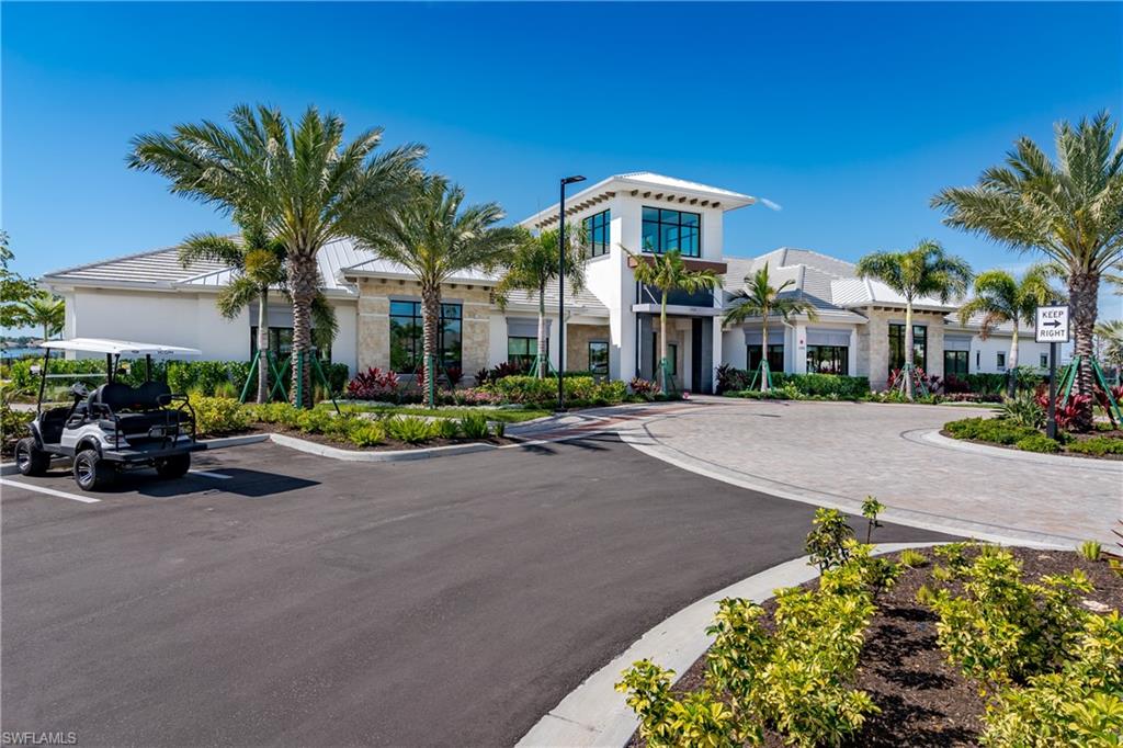 ESPLANADE LAKE CLUB - Residential Lease