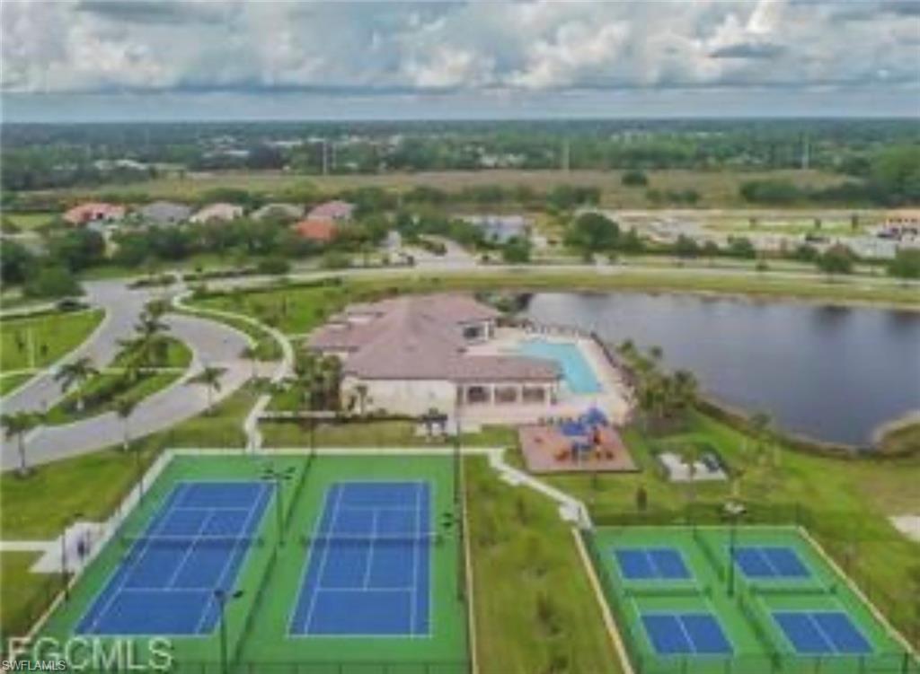 PORTICO - Residential