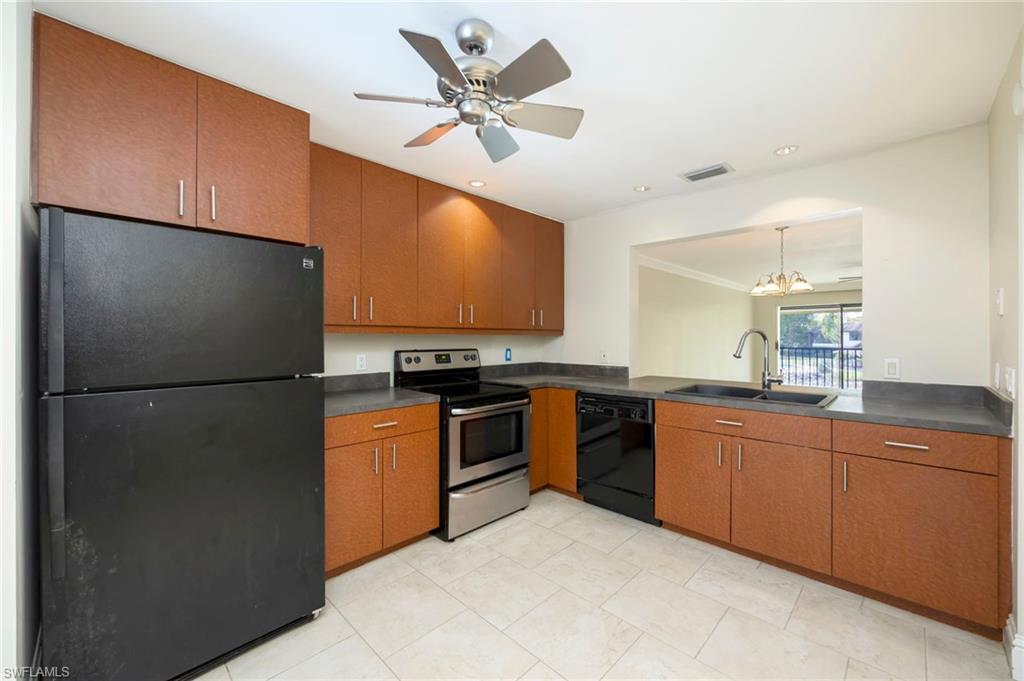 WINDWOOD - Residential