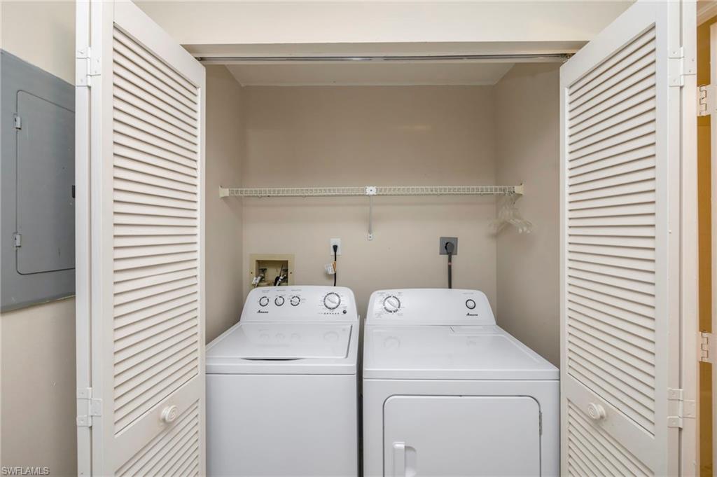 WINDWOOD - Residential