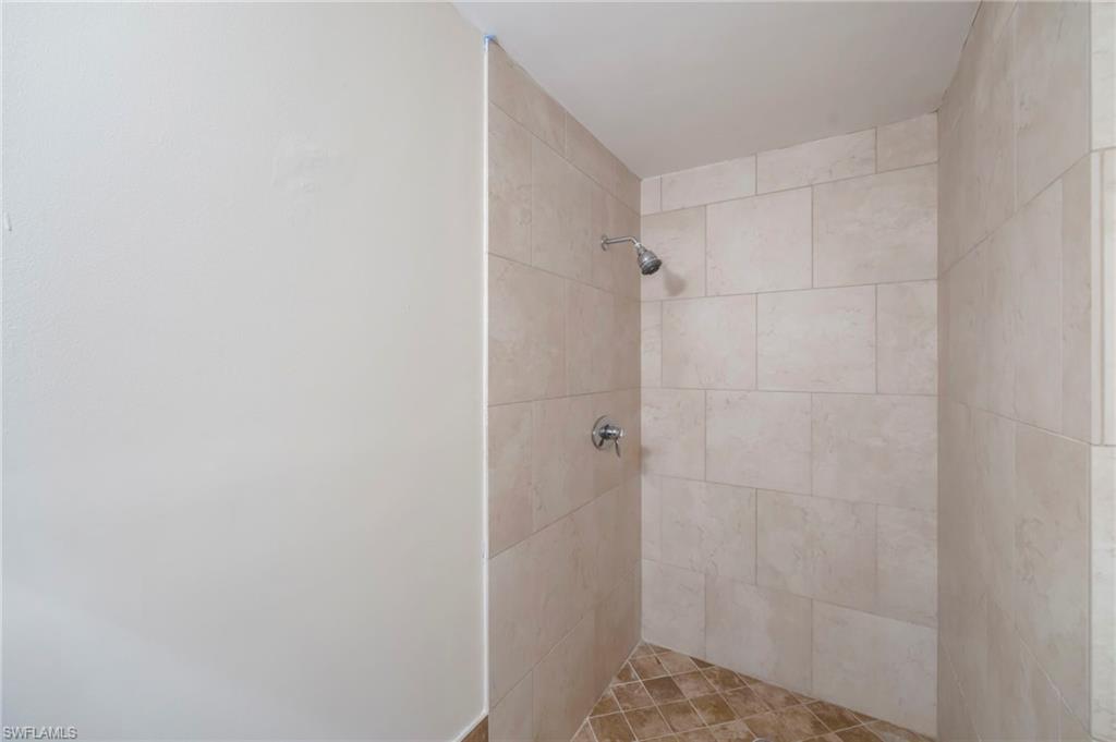 WINDWOOD - Residential