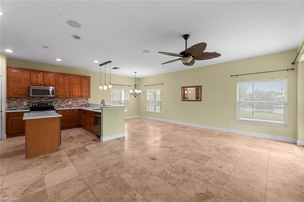 HEATHERWOOD LAKES - Residential