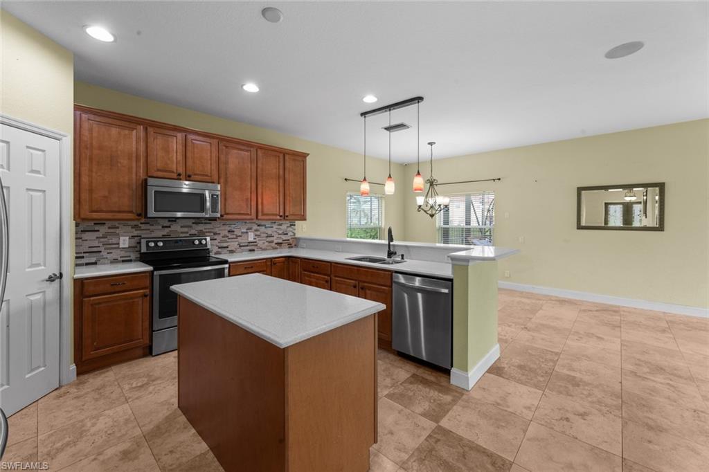 HEATHERWOOD LAKES - Residential