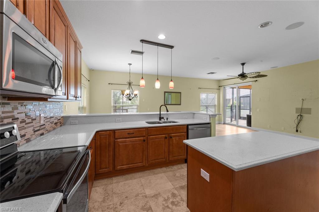 HEATHERWOOD LAKES - Residential