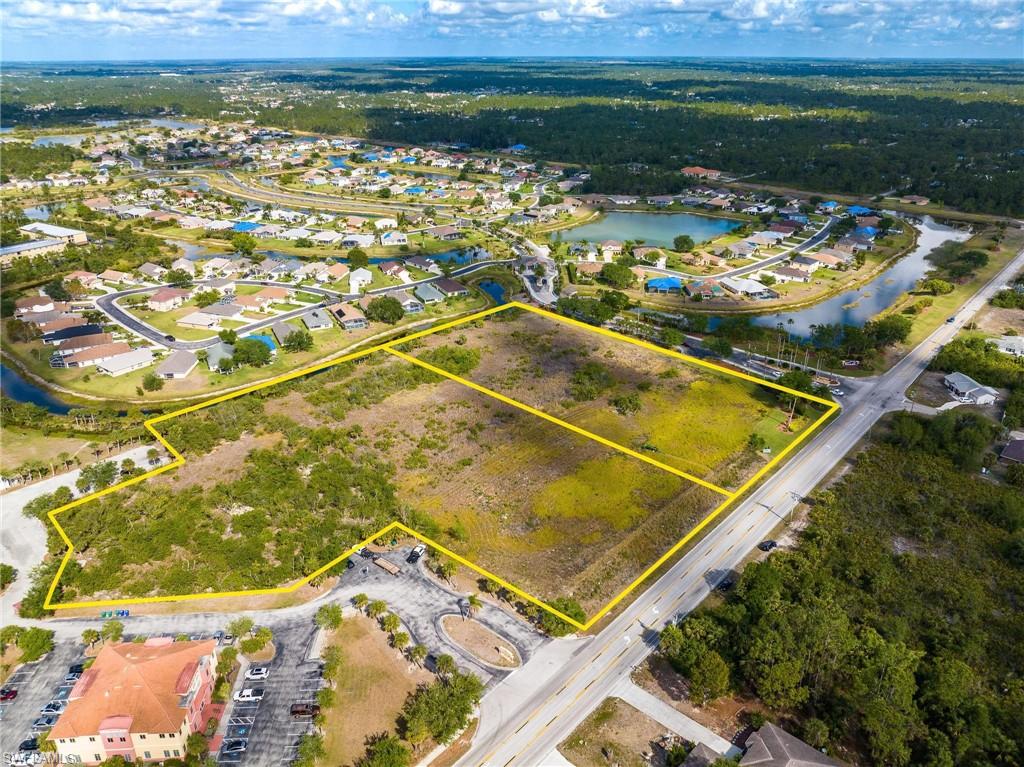 TOWN LAKES - Commercial Sale