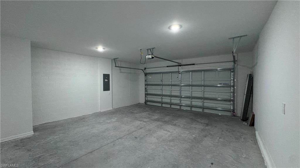 CRANE LANDING - Residential Lease