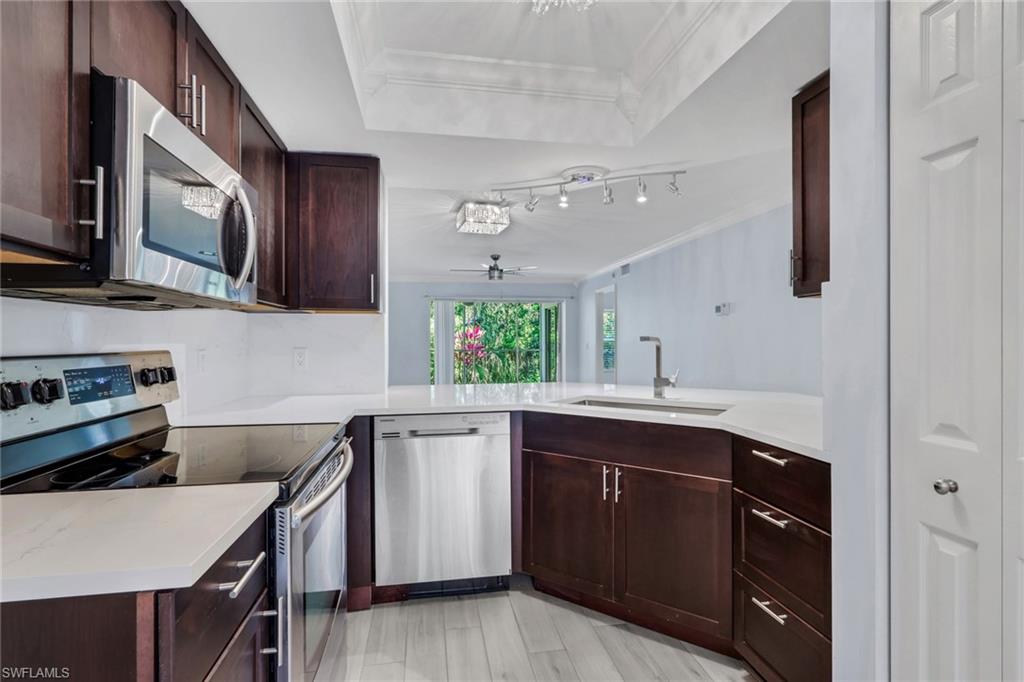 WIGGINS LAKES AND PRESERVES - Residential