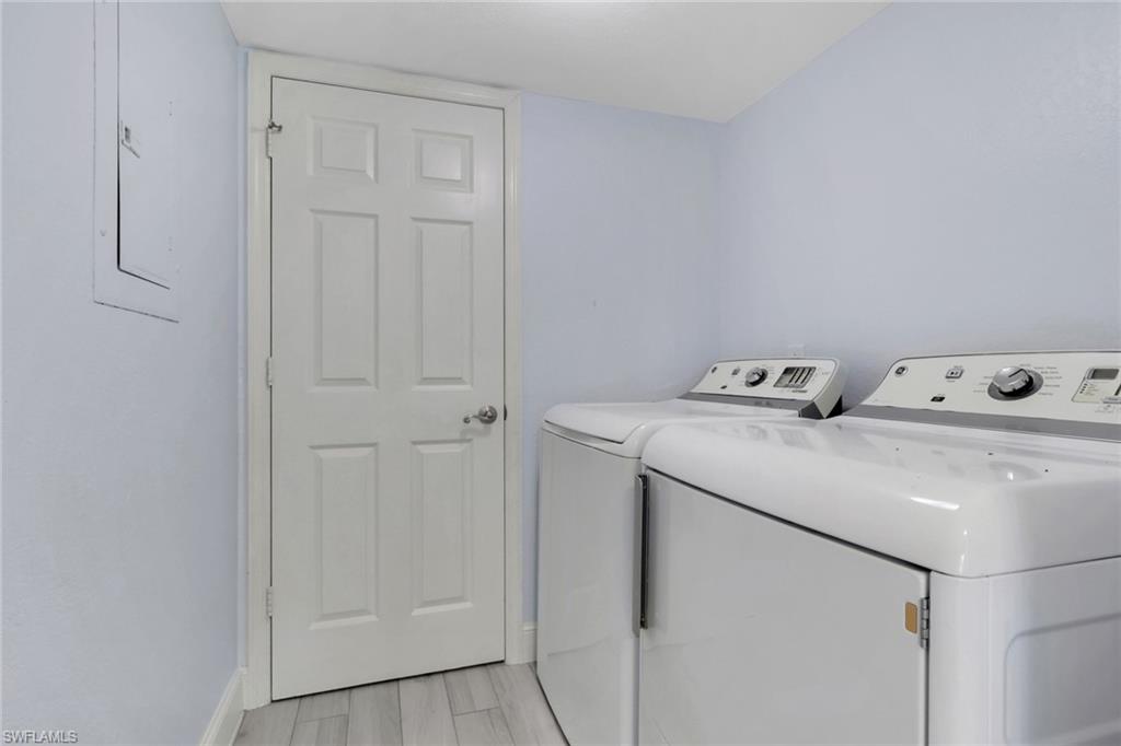 WIGGINS LAKES AND PRESERVES - Residential