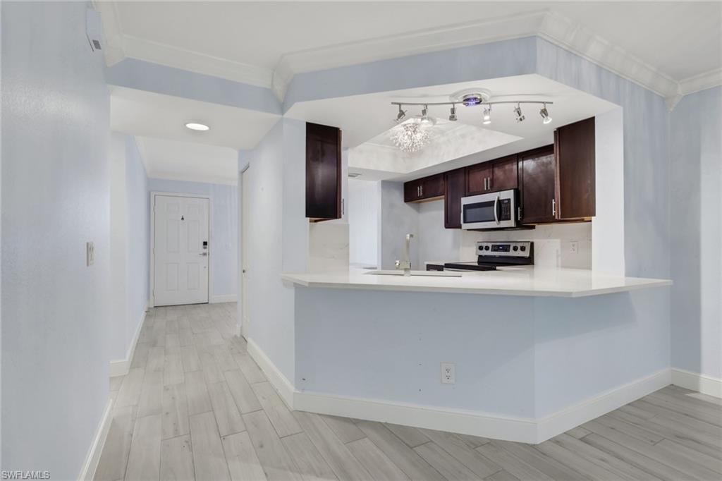 WIGGINS LAKES AND PRESERVES - Residential