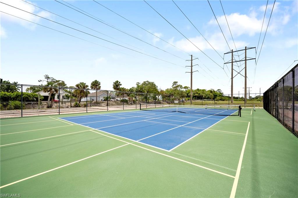 IMPERIAL BONITA ESTATES - Residential