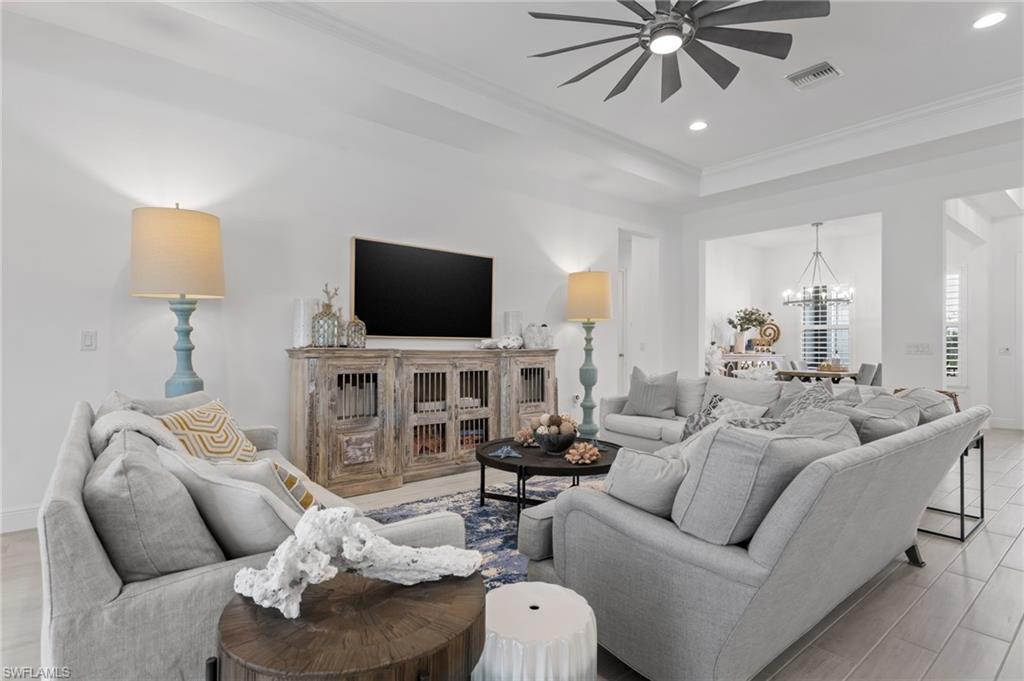 SPARROW CAY - Residential