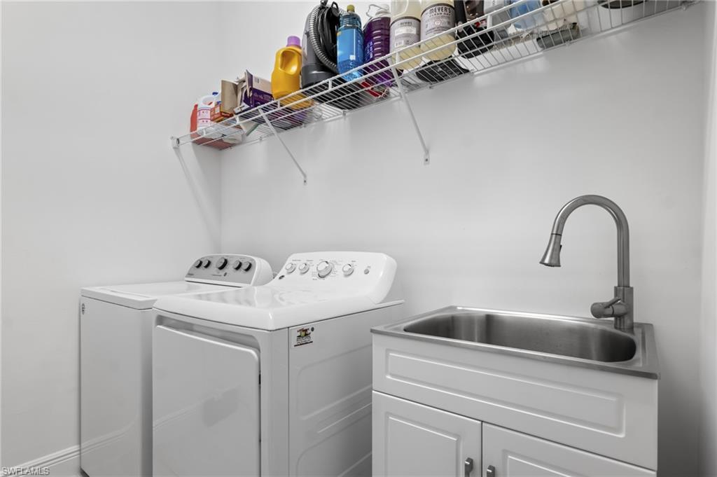 SPARROW CAY - Residential