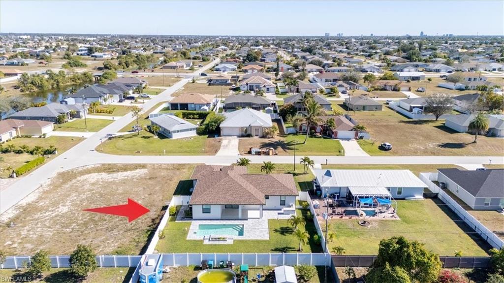 CAPE CORAL - Residential