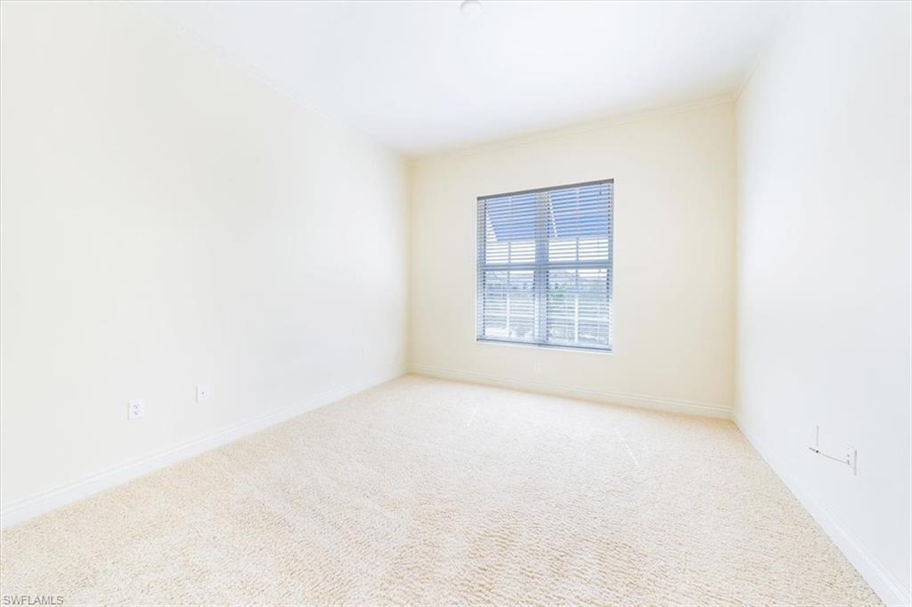 THE RESIDENCES AT LA PIAZZA - Residential