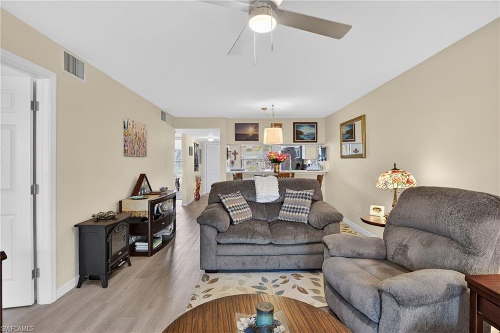 FOXMOOR VILLAGE CONDO - Residential