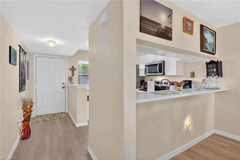 FOXMOOR VILLAGE CONDO - Residential