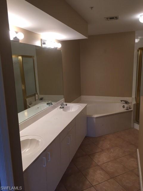 VINTAGE BAY - Residential