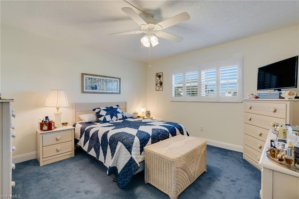 CYPRESS LAKES MANOR SOUTH - Residential