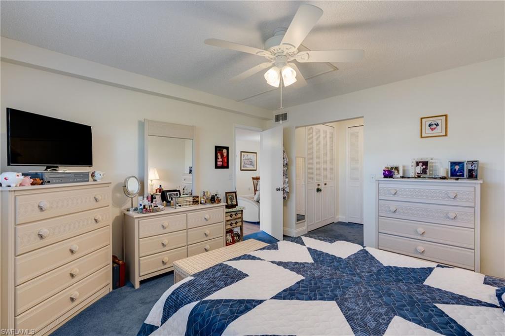 CYPRESS LAKES MANOR SOUTH - Residential