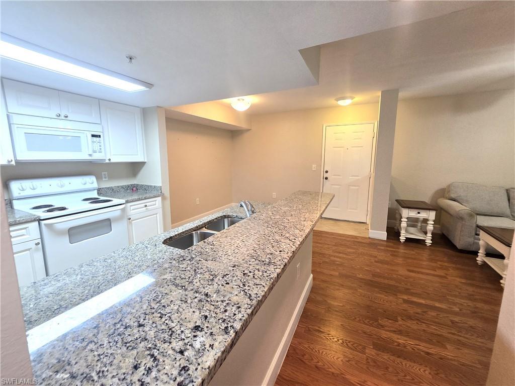 THE RESIDENCE - Residential