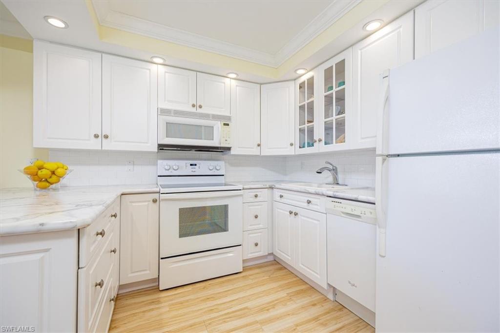 TENNISPLACE - Residential