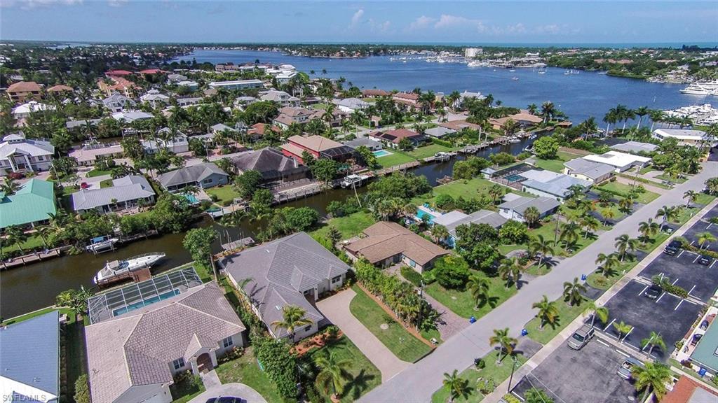 GOLDEN SHORES - Residential