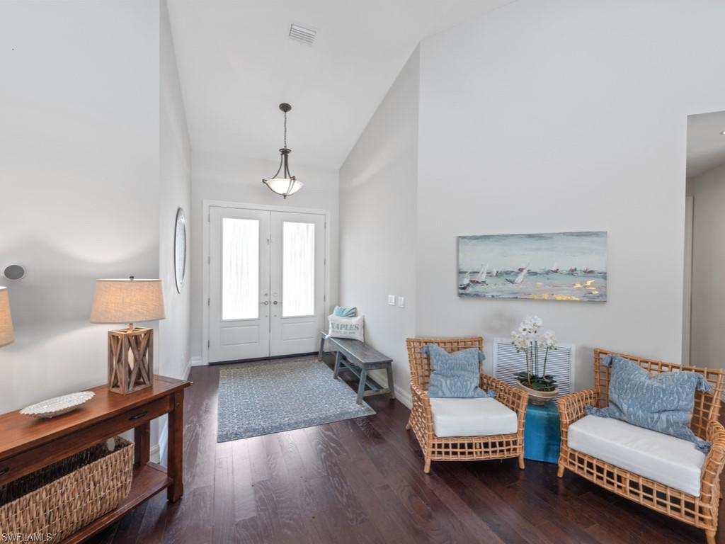 GOLDEN SHORES - Residential