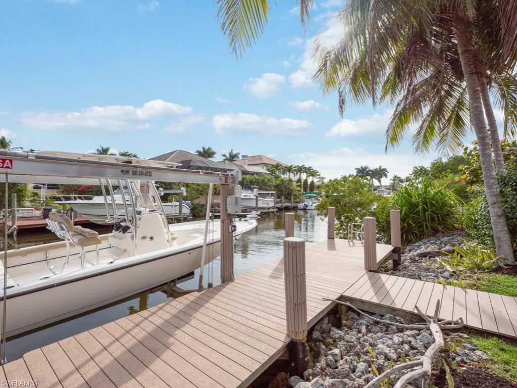 GOLDEN SHORES - Residential