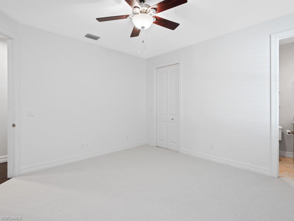 GOLDEN SHORES - Residential