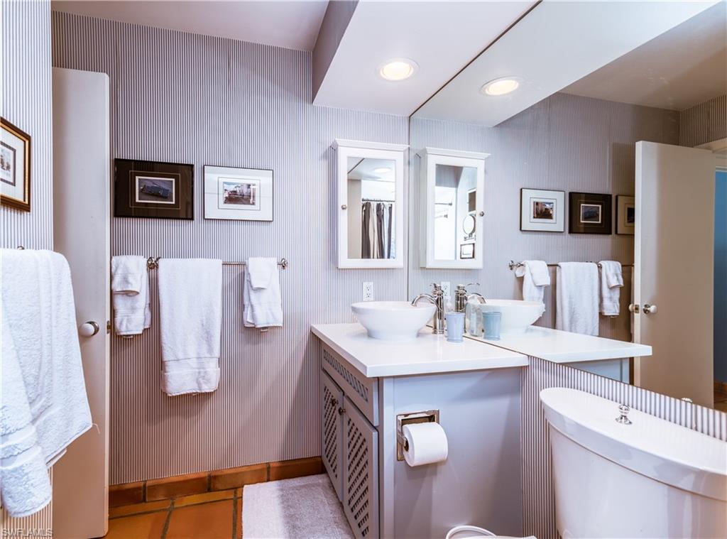 WILDERNESS COUNTRY CLUB - Residential