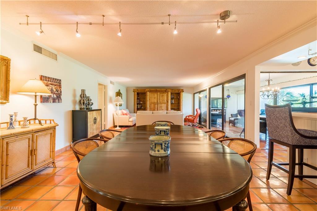 WILDERNESS COUNTRY CLUB - Residential