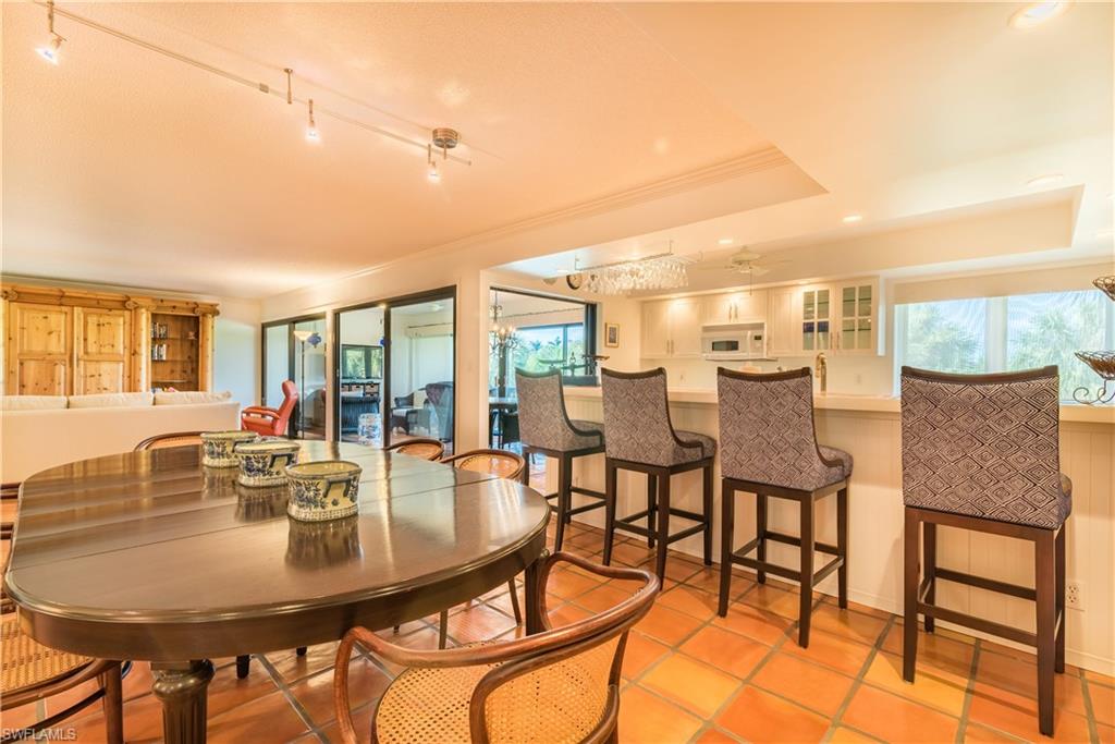 WILDERNESS COUNTRY CLUB - Residential