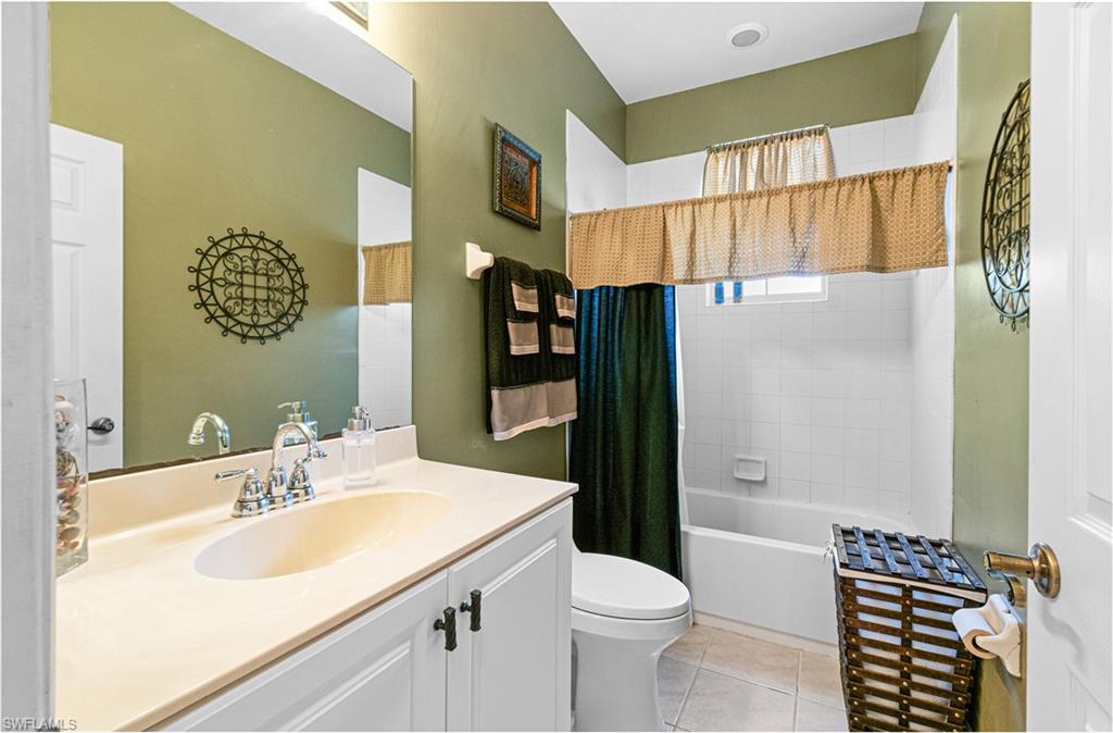 LIRON PLACE - Residential