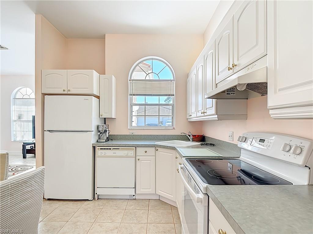 SPANISH GARDENS - Residential