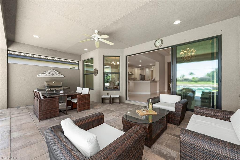 CORDOVA AT SPANISH WELLS - Residential