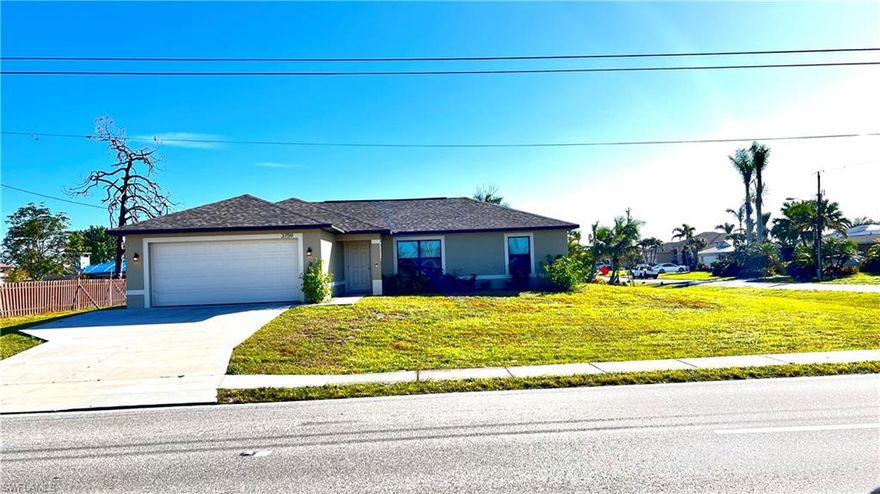 Welcome to this exceptional 2019-built home situated on a desirable corner lot in the highly sought-after SW Cape Coral area! This well-maintained property offers 3 bedrooms, 2 bathrooms, and a 2-car garage, featuring 1,272 sq ft of living area and 1,774 total sq ft.
Designed for modern living, the home showcases granite countertops throughout, an open-concept layout, and abundant natural light that enhances the living, dining, and kitchen spaces.
The primary suite features a spacious walk-in closet, while a dedicated laundry room adds everyday convenience. Step outside to a generously sized yard with plenty of room to build your dream pool and create the ultimate Florida-style outdoor living and entertainment space.
City water and sewer are in place and fully paid—adding significant value and savings.
Strategically located near Veterans Pkwy and Cape Coral Pkwy, with quick access to shopping, dining, supermarkets, and schools.
Perfect for first-time buyers, seasonal residents, or investors looking for a solid opportunity in one of Cape Coral’s fastest-growing areas.
Schedule your private showing today—this one won’t last!