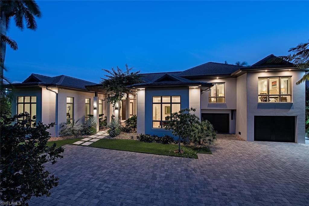 AQUALANE SHORES - Residential