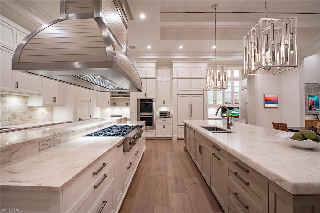 AQUALANE SHORES - Residential