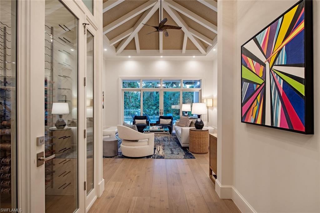 AQUALANE SHORES - Residential