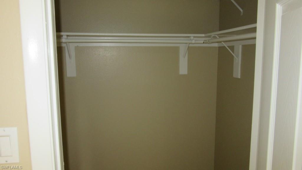 SAN CARLOS PARK - Residential