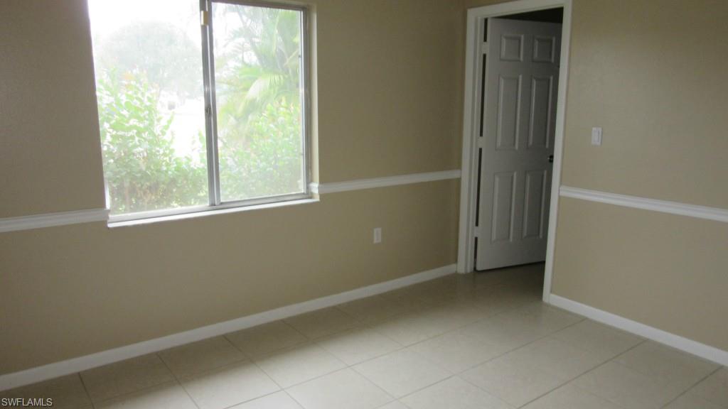 SAN CARLOS PARK - Residential