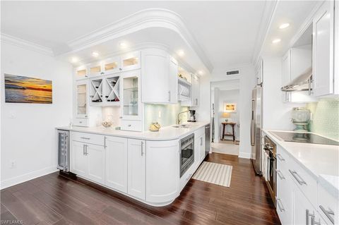 Photo of 300 Park Shore DR #4A, NAPLES, FL 34103 (MLS # 225009419)