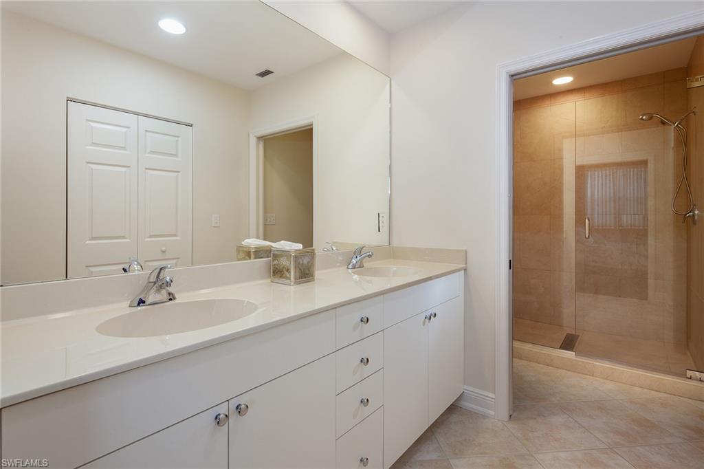 REGATTA - Residential