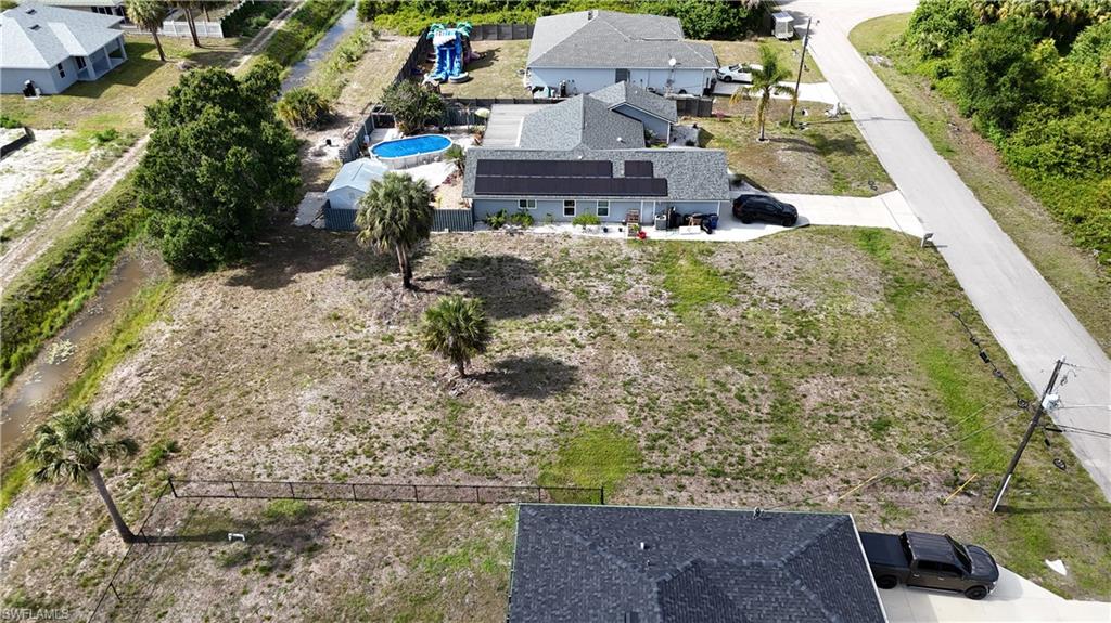 FORT MYERS - Land