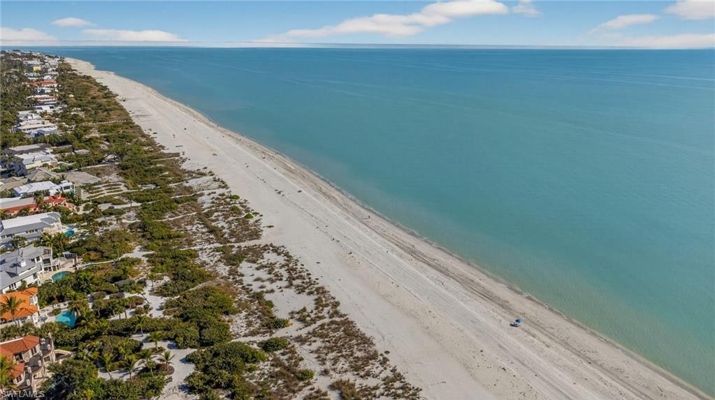 EAST ROCKS - Residential