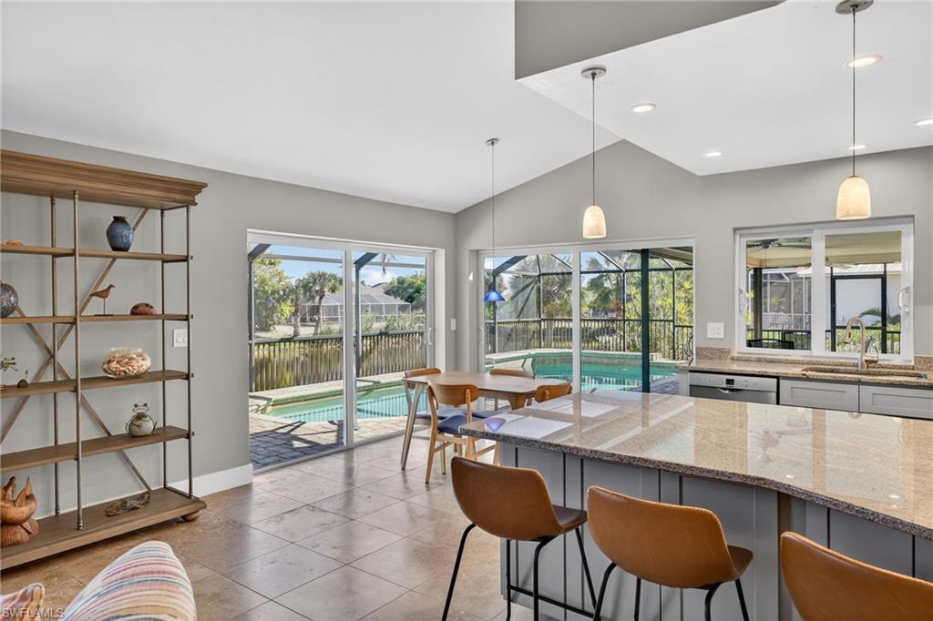 EAST ROCKS - Residential