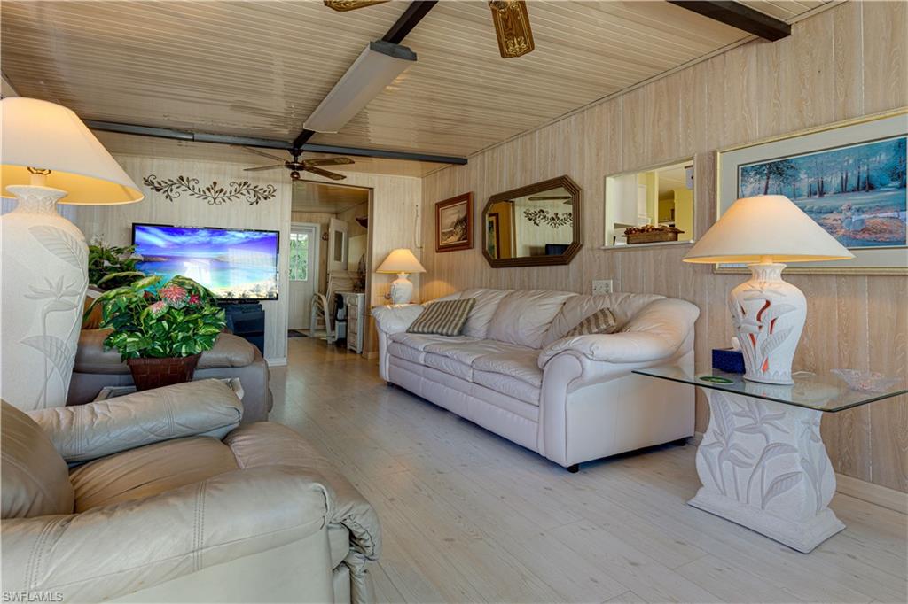 IMPERIAL WILDERNESS - Residential