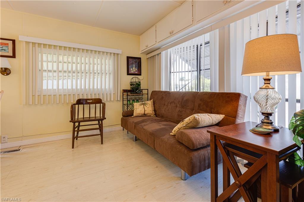 IMPERIAL WILDERNESS - Residential