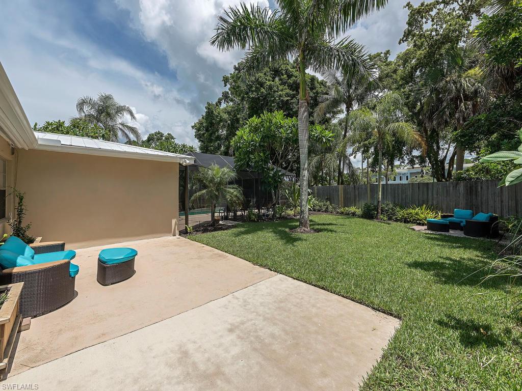 LAKE PARK - Residential